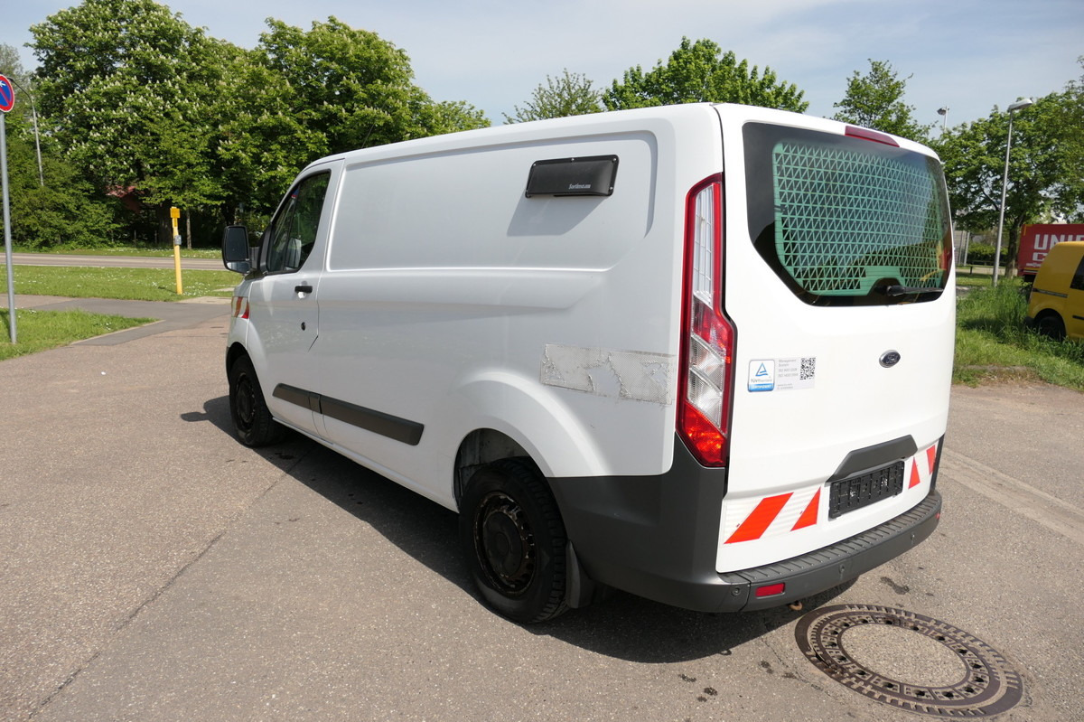 FORD Transit Custom 2,2l TDCI L1H1 COC KLIMA WERKSTAT - כלי רכב מסחרי קטן: תמונה 5 FORD Transit Custom 2,2l TDCI L1H1 COC KLIMA WERKSTAT - כלי רכב מסחרי קטן: תמונה 5