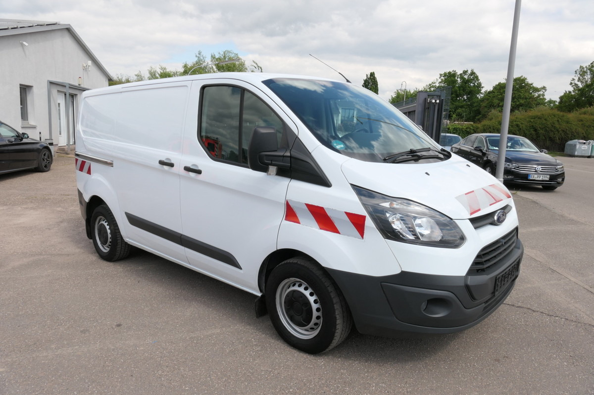 FORD Transit Custom 2,2l TDCI L1H1 KLIMA SORTIMO WERK - כלי רכב מסחרי קטן: תמונה 3 FORD Transit Custom 2,2l TDCI L1H1 KLIMA SORTIMO WERK - כלי רכב מסחרי קטן: תמונה 3