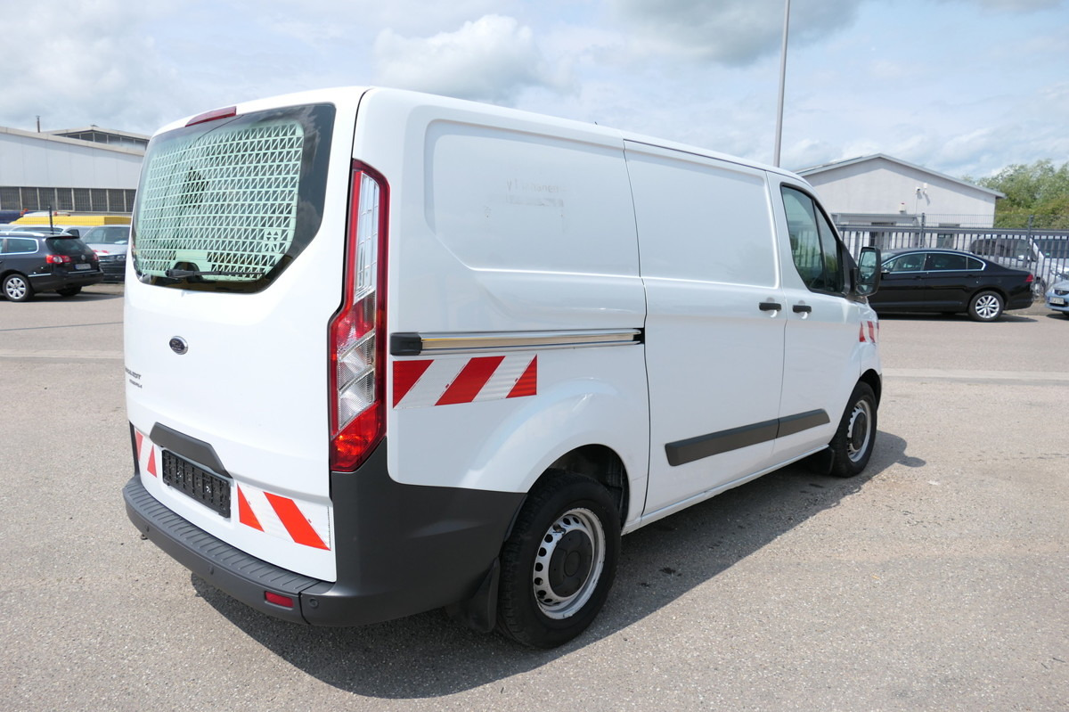 FORD Transit Custom 290 2.0 TDCi KLIMA WERKSTATTEINBA - כלי רכב מסחרי קטן: תמונה 4 FORD Transit Custom 290 2.0 TDCi KLIMA WERKSTATTEINBA - כלי רכב מסחרי קטן: תמונה 4