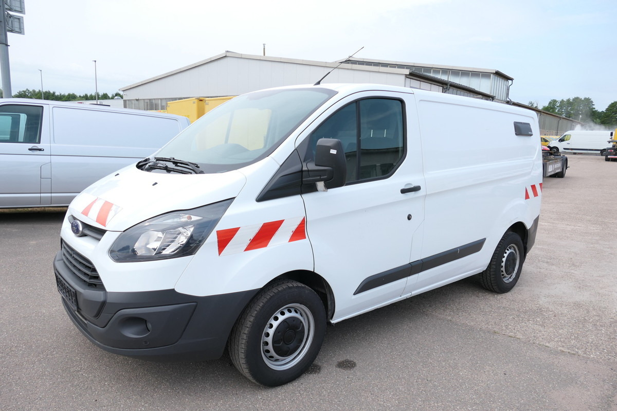 FORD Transit Custom 290 2.0 TDCi KLIMA WERKSTATTEINBA - כלי רכב מסחרי קטן: תמונה 3 FORD Transit Custom 290 2.0 TDCi KLIMA WERKSTATTEINBA - כלי רכב מסחרי קטן: תמונה 3