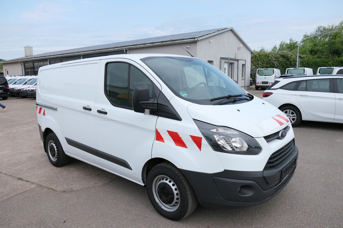 FORD Transit Custom 290 2.0 TDCi KLIMA WERKSTATTEINBA - כלי רכב מסחרי קטן: תמונה 2 FORD Transit Custom 290 2.0 TDCi KLIMA WERKSTATTEINBA - כלי רכב מסחרי קטן: תמונה 2