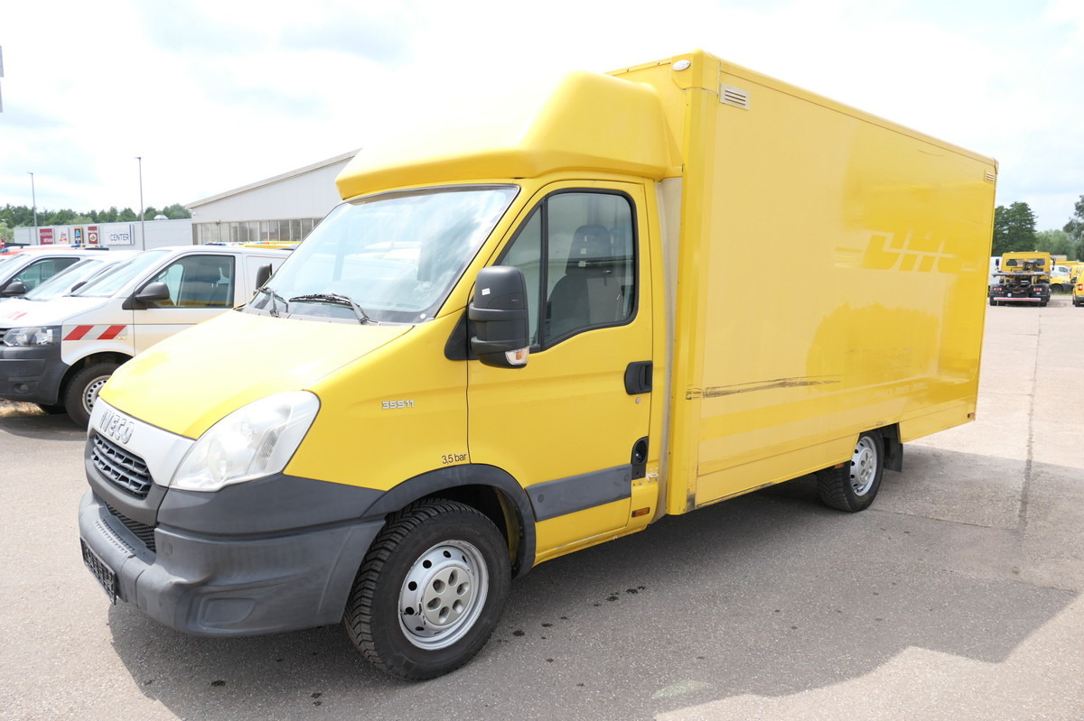 IVECO Daily 35 S11 C30C AUTOMATIK KAMERA MAXI KAMERA R - כלי רכב מסחרי עם תיבה: תמונה 2 IVECO Daily 35 S11 C30C AUTOMATIK KAMERA MAXI KAMERA R - כלי רכב מסחרי עם תיבה: תמונה 2