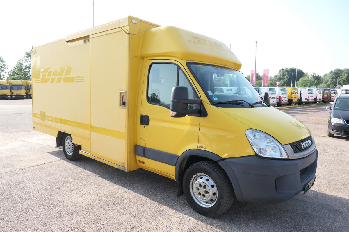 IVECO Daily 35 S11 C30C AUTOMATIK KAMERA MAXI Regale D - כלי רכב מסחרי עם תיבה: תמונה 2 IVECO Daily 35 S11 C30C AUTOMATIK KAMERA MAXI Regale D - כלי רכב מסחרי עם תיבה: תמונה 2