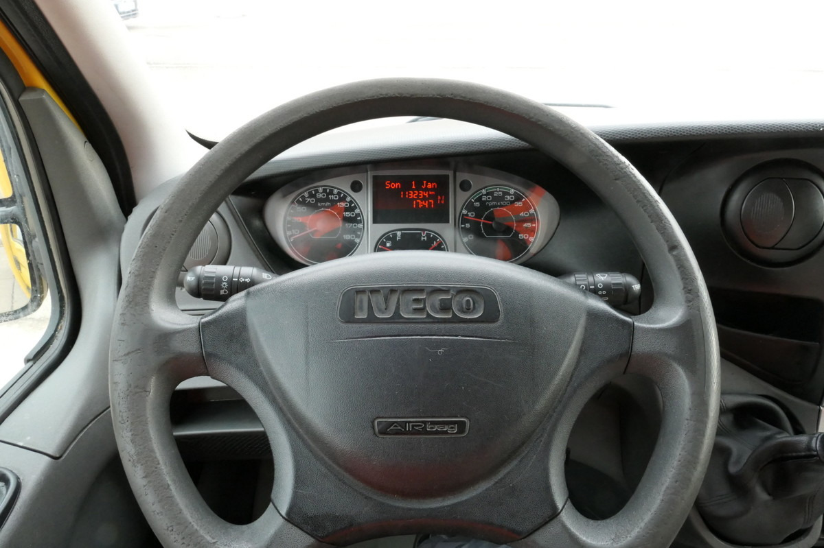 כלי רכב מסחרי עם תיבה IVECO Daily 35 S11 C30C AUTOMATIK KAMERA MAXI Regale D: תמונה 11