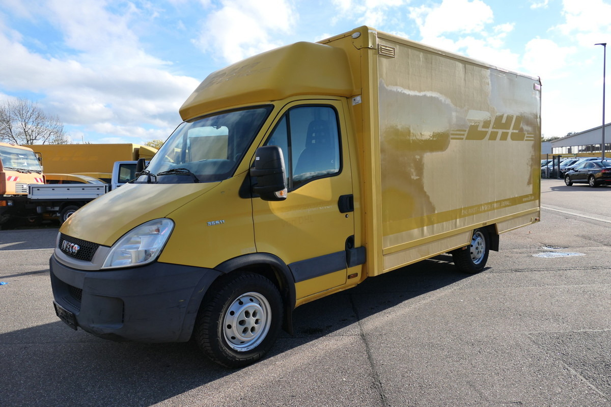 IVECO Daily 35 S11 C30C AUTOMATIK KAMERA MAXI Regale D - כלי רכב מסחרי עם תיבה: תמונה 1 IVECO Daily 35 S11 C30C AUTOMATIK KAMERA MAXI Regale D - כלי רכב מסחרי עם תיבה: תמונה 1