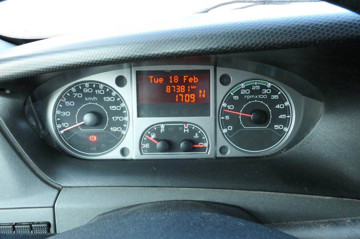 כלי רכב מסחרי עם תיבה IVECO Daily 35 S11 C30C AUTOMATIK KAMERA MAXI Regale D: תמונה 12