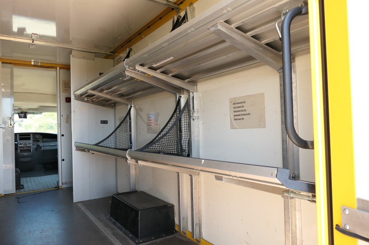 כלי רכב מסחרי עם תיבה IVECO Daily 35 S11 C30C AUTOMATIK KAMERA MAXI Regale L: תמונה 8