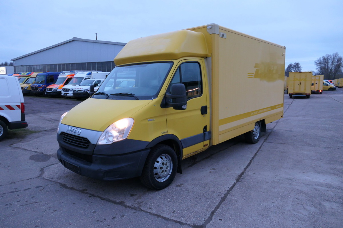 IVECO Daily 35 S11 C30C AUTOMATIK KAMERA Regale LUFT D - כלי רכב מסחרי עם תיבה: תמונה 1 IVECO Daily 35 S11 C30C AUTOMATIK KAMERA Regale LUFT D - כלי רכב מסחרי עם תיבה: תמונה 1