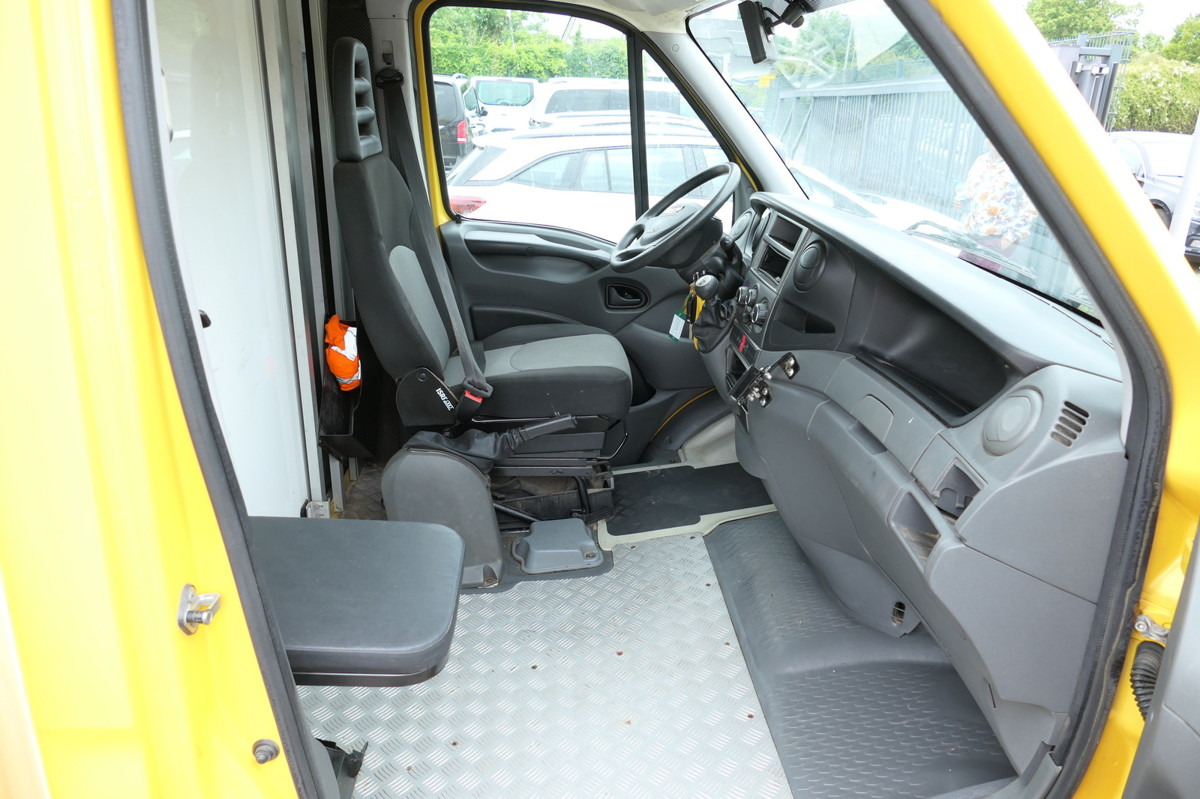 IVECO Daily 35 S11 C30C AUTOMATIK KAMERA Regale LUFT D - כלי רכב מסחרי עם תיבה: תמונה 5 IVECO Daily 35 S11 C30C AUTOMATIK KAMERA Regale LUFT D - כלי רכב מסחרי עם תיבה: תמונה 5