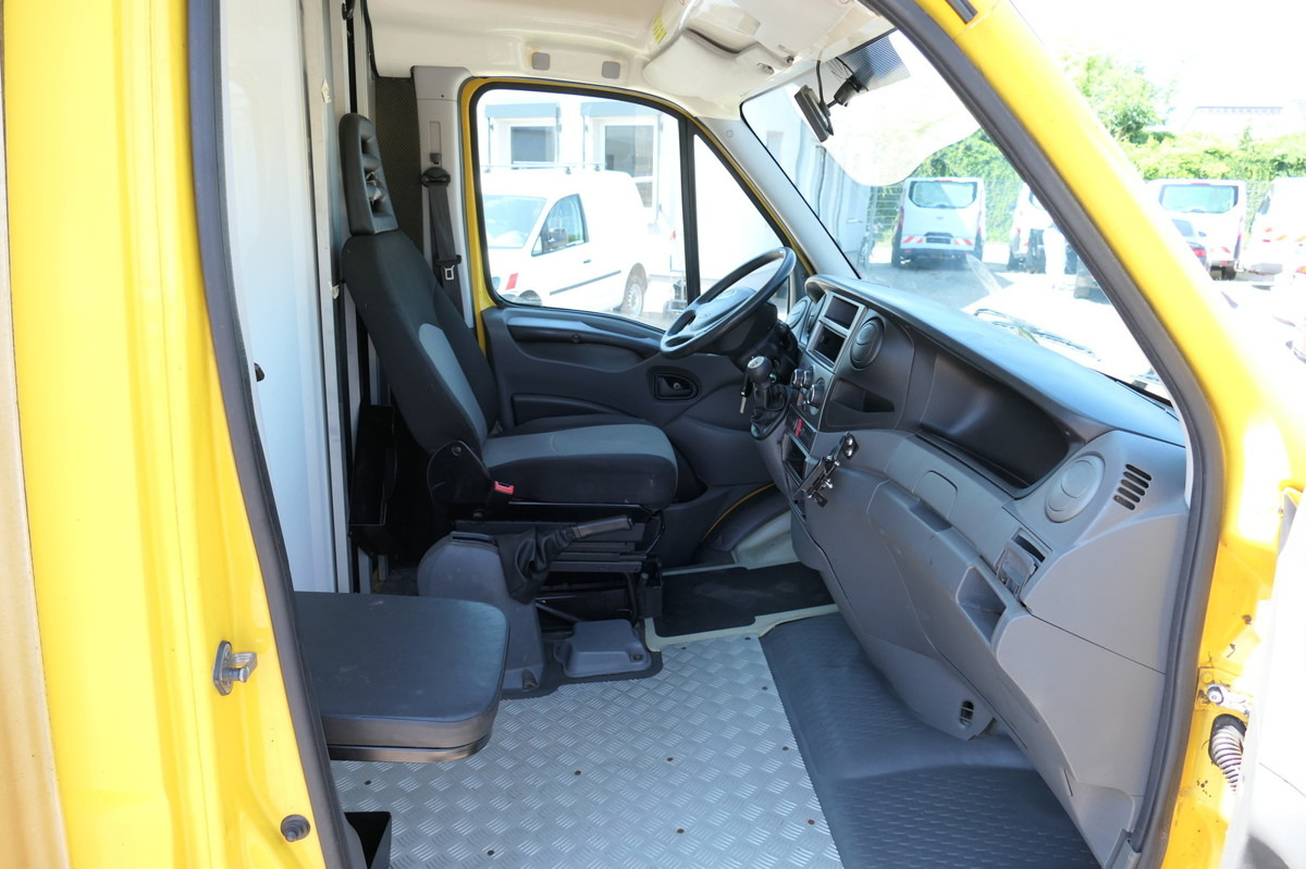 IVECO Daily 35 S11 C30C AUTOMATIK KAMERA Regale LUFT D - כלי רכב מסחרי עם תיבה: תמונה 5 IVECO Daily 35 S11 C30C AUTOMATIK KAMERA Regale LUFT D - כלי רכב מסחרי עם תיבה: תמונה 5