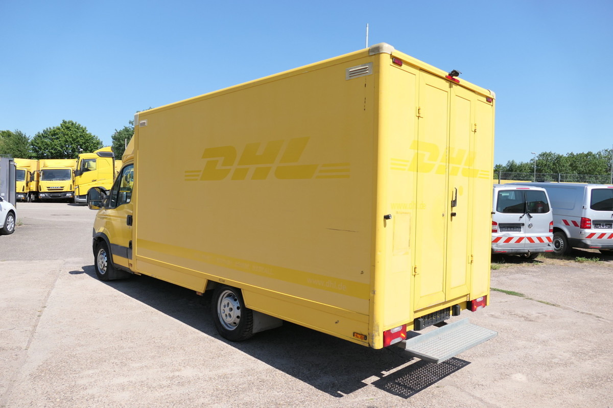 IVECO Daily 35 S11 C30C AUTOMATIK KAMERA Regale LUFT D - כלי רכב מסחרי עם תיבה: תמונה 4 IVECO Daily 35 S11 C30C AUTOMATIK KAMERA Regale LUFT D - כלי רכב מסחרי עם תיבה: תמונה 4