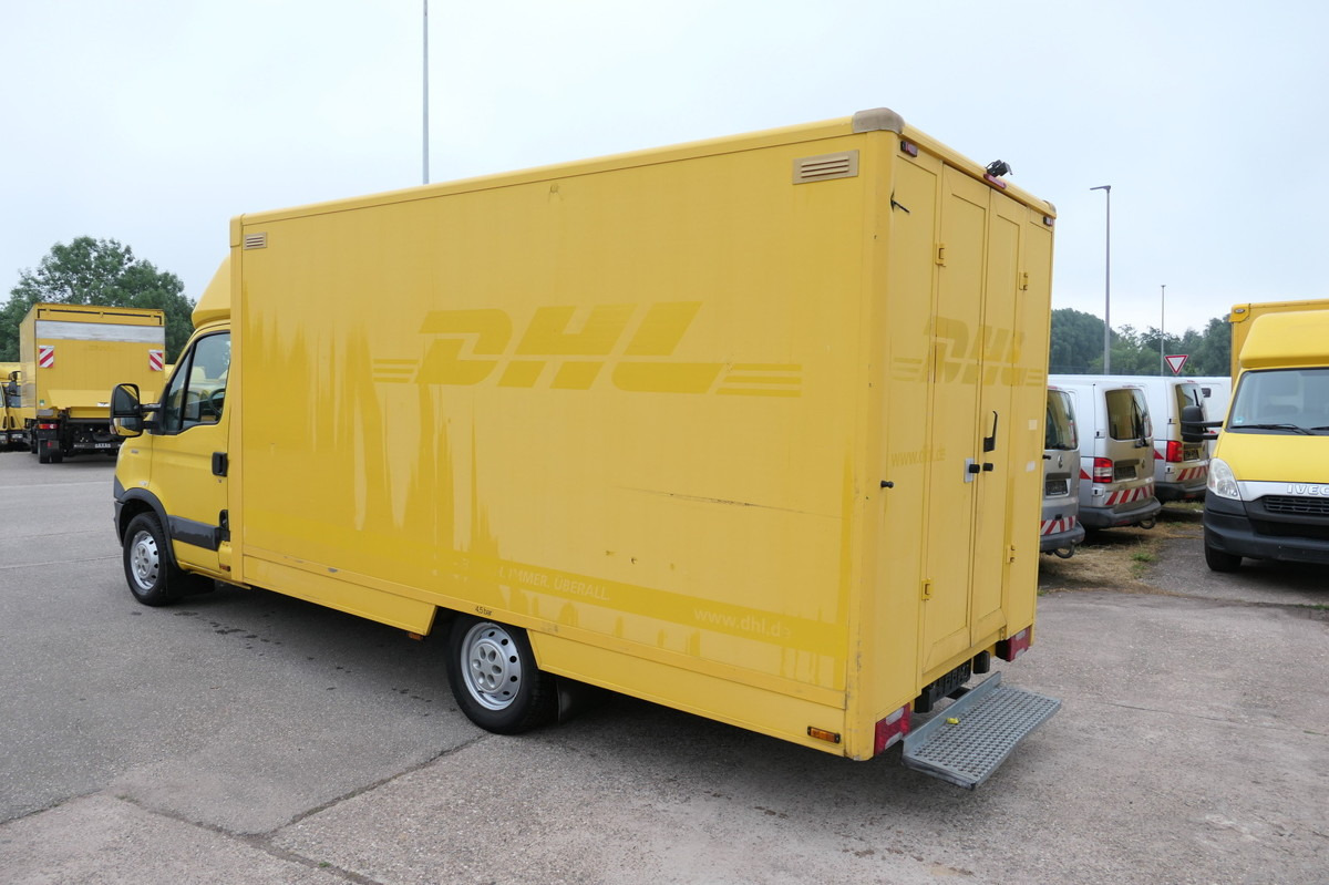 IVECO Daily 35 S11 C30C AUTOMATIK KAMERA Regale LUFT D - כלי רכב מסחרי עם תיבה: תמונה 4 IVECO Daily 35 S11 C30C AUTOMATIK KAMERA Regale LUFT D - כלי רכב מסחרי עם תיבה: תמונה 4