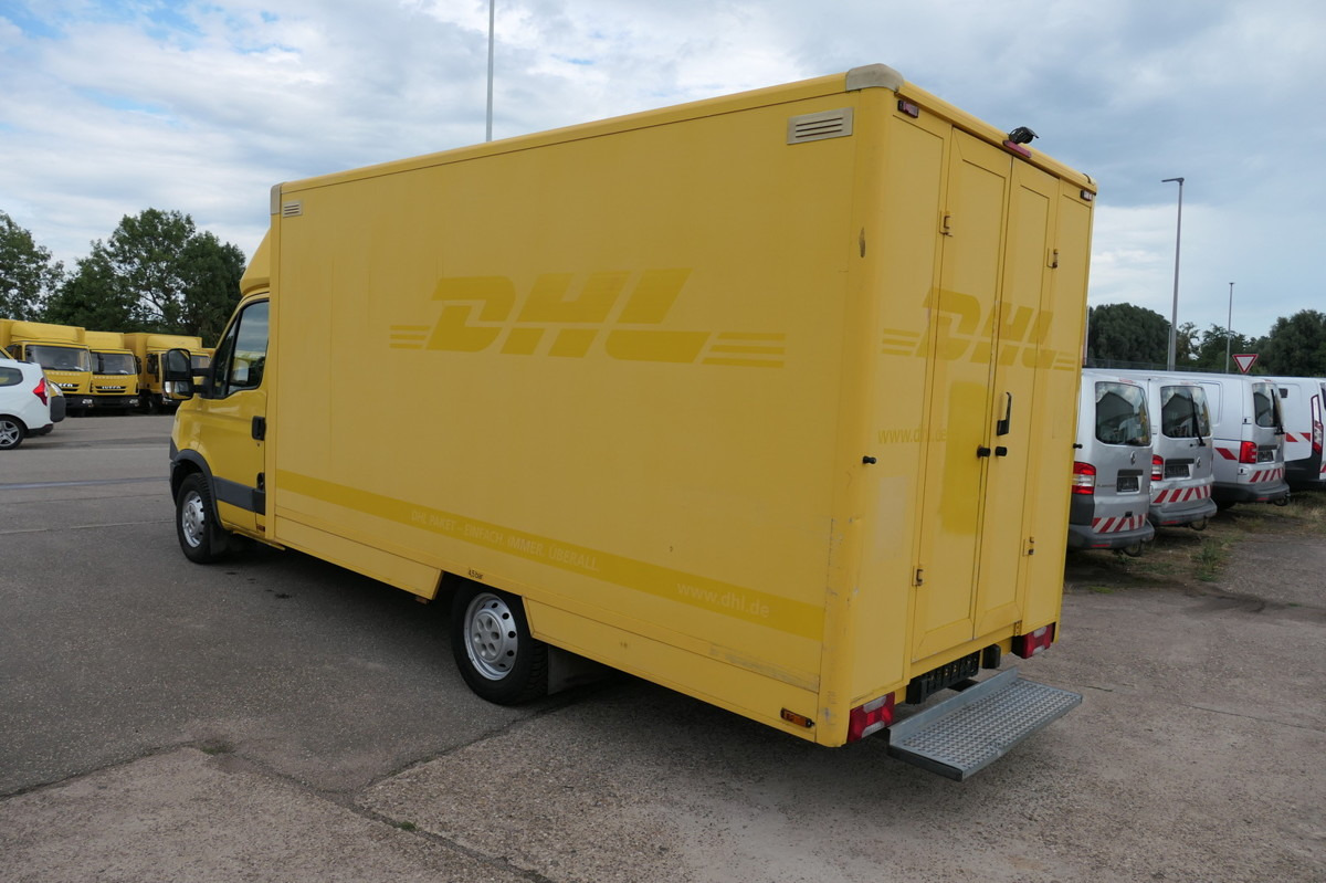 IVECO Daily 35 S11 C30C AUTOMATIK KAMERA Regale LUFT D - כלי רכב מסחרי עם תיבה: תמונה 4 IVECO Daily 35 S11 C30C AUTOMATIK KAMERA Regale LUFT D - כלי רכב מסחרי עם תיבה: תמונה 4