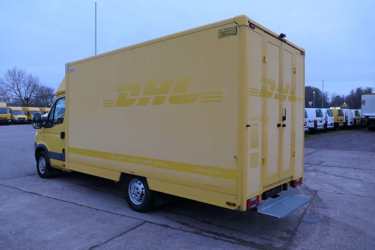 IVECO Daily 35 S11 C30C AUTOMATIK KAMERA Regale LUFT D - כלי רכב מסחרי עם תיבה: תמונה 4 IVECO Daily 35 S11 C30C AUTOMATIK KAMERA Regale LUFT D - כלי רכב מסחרי עם תיבה: תמונה 4