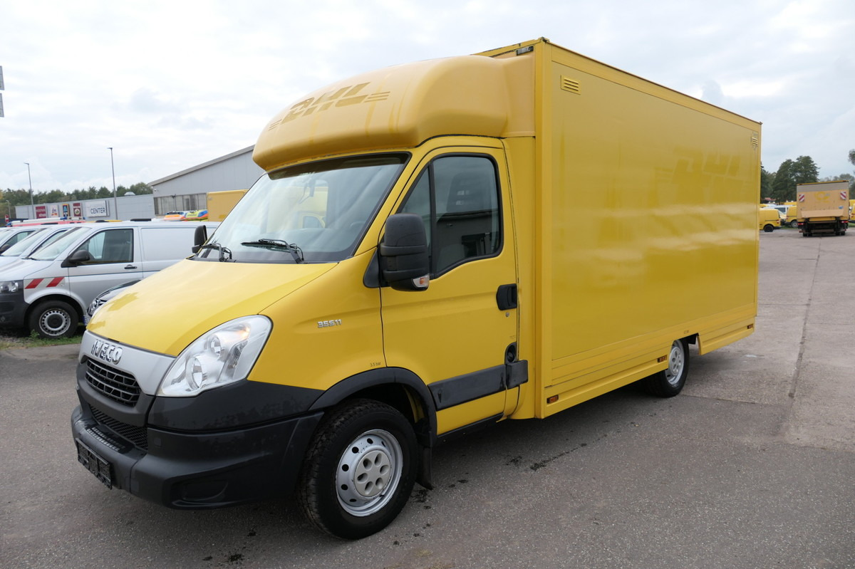 IVECO Daily 35 S11 C30C AUTOMATIK KAMERA Regale LUFT D - כלי רכב מסחרי עם תיבה: תמונה 1 IVECO Daily 35 S11 C30C AUTOMATIK KAMERA Regale LUFT D - כלי רכב מסחרי עם תיבה: תמונה 1