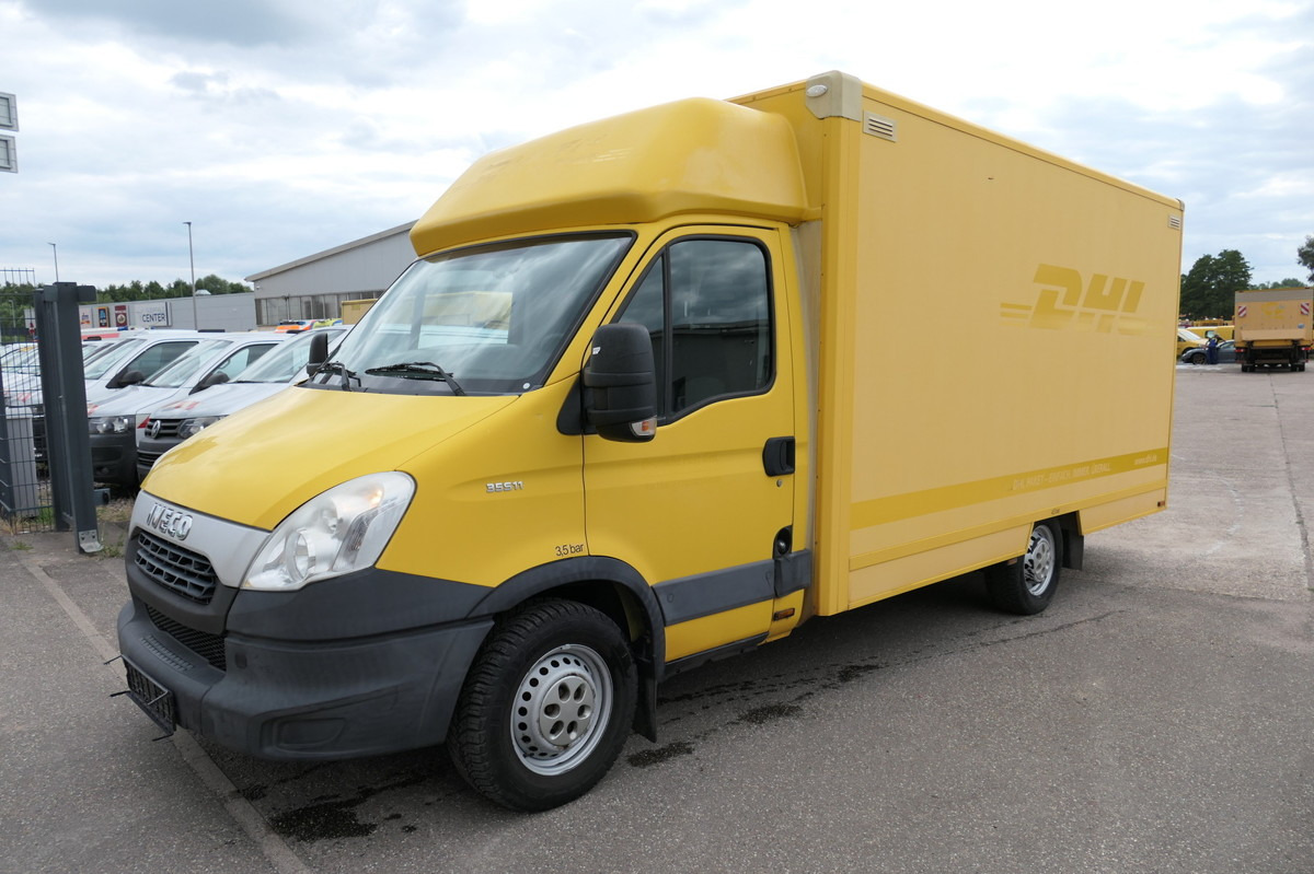IVECO Daily 35 S11 C30C AUTOMATIK KAMERA Regale LUFT D - כלי רכב מסחרי עם תיבה: תמונה 1 IVECO Daily 35 S11 C30C AUTOMATIK KAMERA Regale LUFT D - כלי רכב מסחרי עם תיבה: תמונה 1