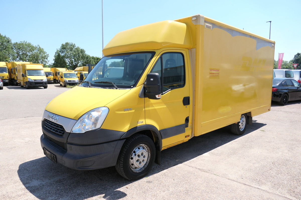 IVECO Daily 35 S11 C30C AUTOMATIK KAMERA Regale LUFT D - כלי רכב מסחרי עם תיבה: תמונה 1 IVECO Daily 35 S11 C30C AUTOMATIK KAMERA Regale LUFT D - כלי רכב מסחרי עם תיבה: תמונה 1