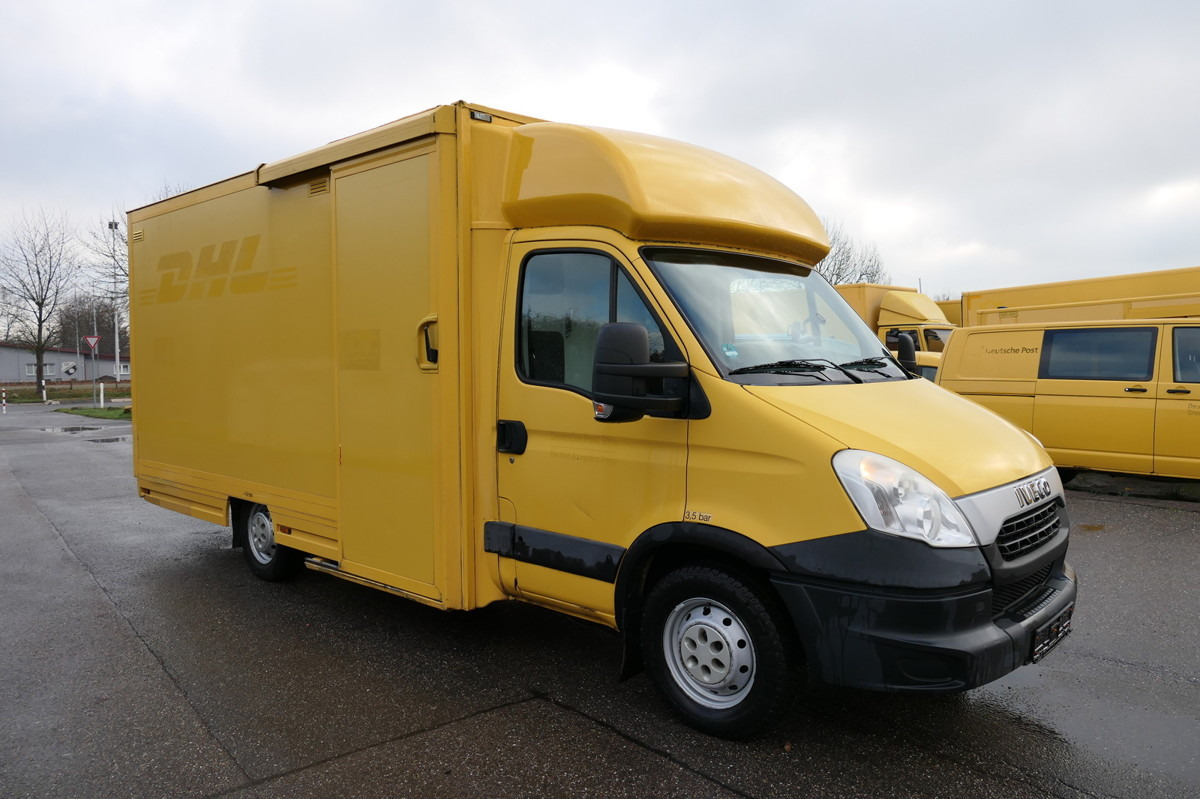 IVECO Daily 35 S11 C30C KURZ AUTOMATIK KAMERA Regale L - כלי רכב מסחרי עם תיבה: תמונה 1 IVECO Daily 35 S11 C30C KURZ AUTOMATIK KAMERA Regale L - כלי רכב מסחרי עם תיבה: תמונה 1