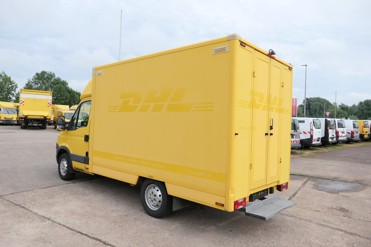 IVECO Daily 35 S11 C30C Kurz AUTOMATIK KAMERA Regale L - כלי רכב מסחרי עם תיבה: תמונה 3 IVECO Daily 35 S11 C30C Kurz AUTOMATIK KAMERA Regale L - כלי רכב מסחרי עם תיבה: תמונה 3