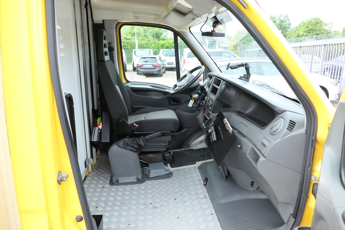 IVECO Daily 35 S11 C30C Kurz AUTOMATIK KAMERA Regale L - כלי רכב מסחרי עם תיבה: תמונה 5 IVECO Daily 35 S11 C30C Kurz AUTOMATIK KAMERA Regale L - כלי רכב מסחרי עם תיבה: תמונה 5