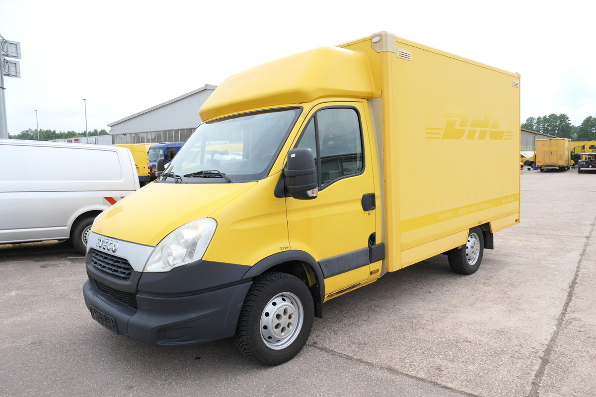 IVECO Daily 35 S11 C30C Kurz AUTOMATIK KAMERA Regale L - כלי רכב מסחרי עם תיבה: תמונה 1 IVECO Daily 35 S11 C30C Kurz AUTOMATIK KAMERA Regale L - כלי רכב מסחרי עם תיבה: תמונה 1