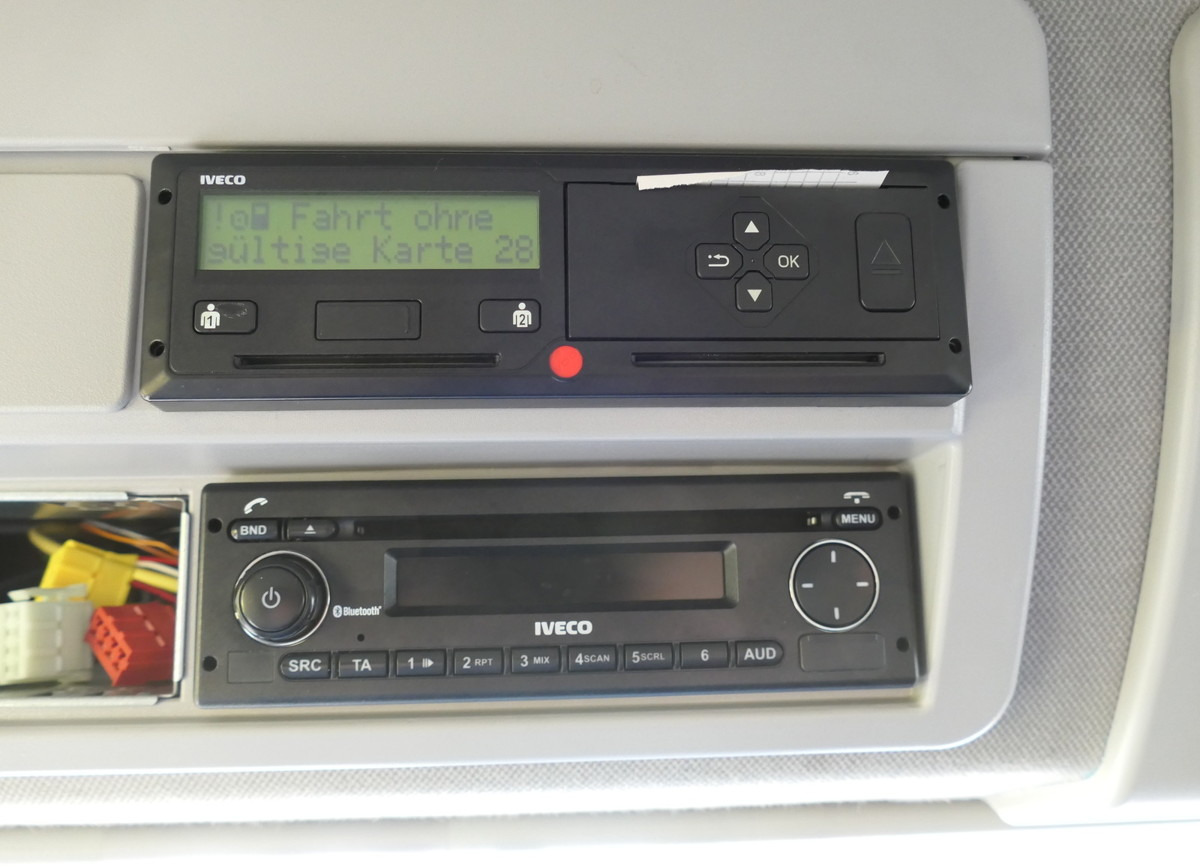 משאית וילונות צד IVECO EuroCargo ML 120 E 25 EURO-6 AHK LBW 3-SITZER Co: תמונה 12