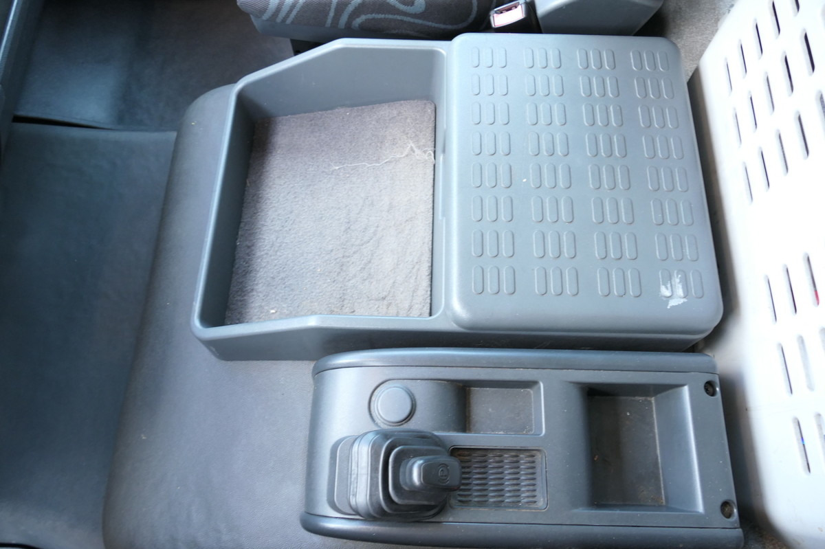 כלי רכב מסחרי עם תיבה IVECO EuroCargo ML 75 E 16 P LBW LUFT AUTOMATIK COC EU: תמונה 12