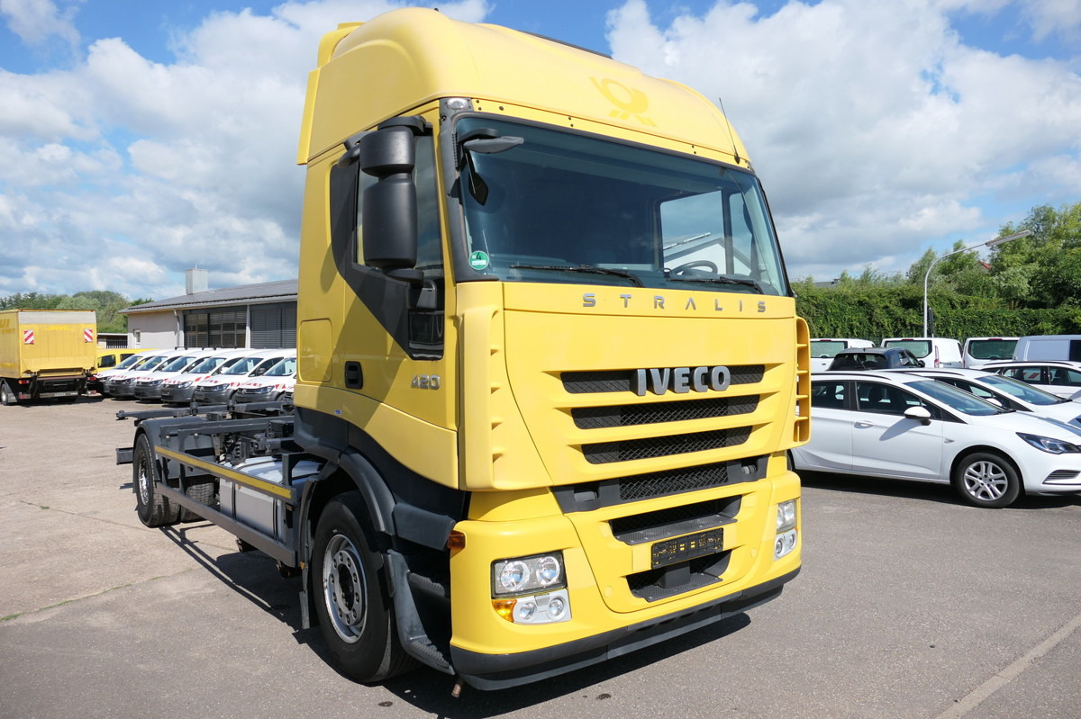 IVECO Stralis AS 190 S 420 ECO LBW AHK KLIMA INTARDER - מוביל מכולות/ משאית החלפת גוף: תמונה 2 IVECO Stralis AS 190 S 420 ECO LBW AHK KLIMA INTARDER - מוביל מכולות/ משאית החלפת גוף: תמונה 2