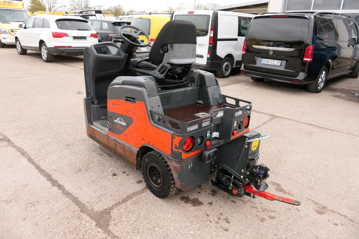 LINDE P 60 Z Schlepper 3-Rad - טרקטור גרירה: תמונה 3 LINDE P 60 Z Schlepper 3-Rad - טרקטור גרירה: תמונה 3