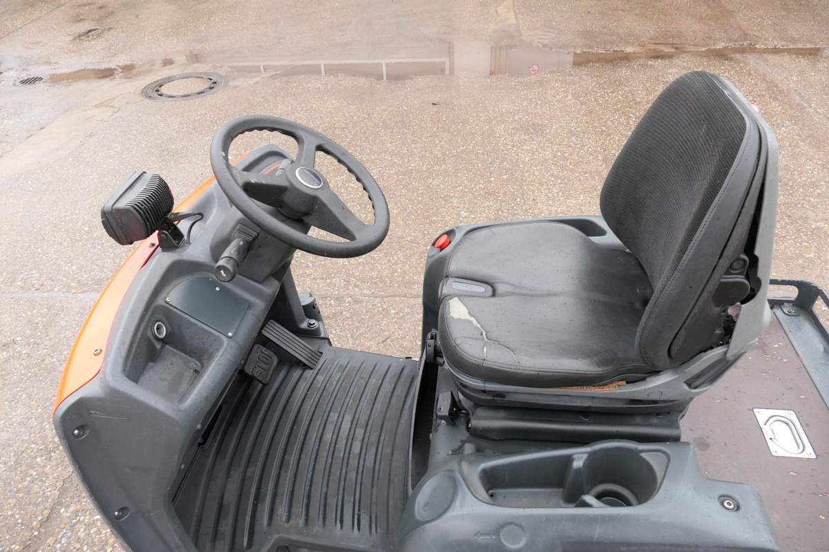 LINDE P 60 Z Schlepper Batterie 40/2020 3-Rad - טרקטור גרירה: תמונה 5 LINDE P 60 Z Schlepper Batterie 40/2020 3-Rad - טרקטור גרירה: תמונה 5