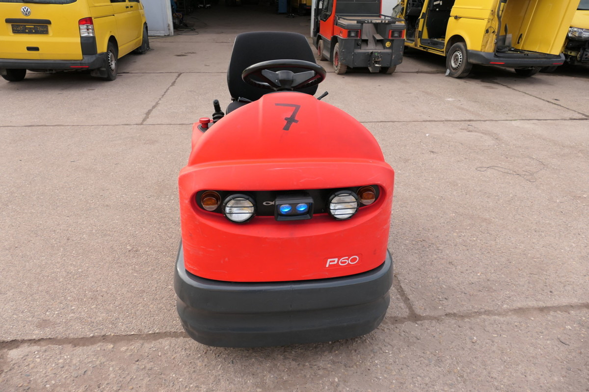 LINDE P 60 Z Schlepper Batterie 46/2018 - טרקטור גרירה: תמונה 2 LINDE P 60 Z Schlepper Batterie 46/2018 - טרקטור גרירה: תמונה 2