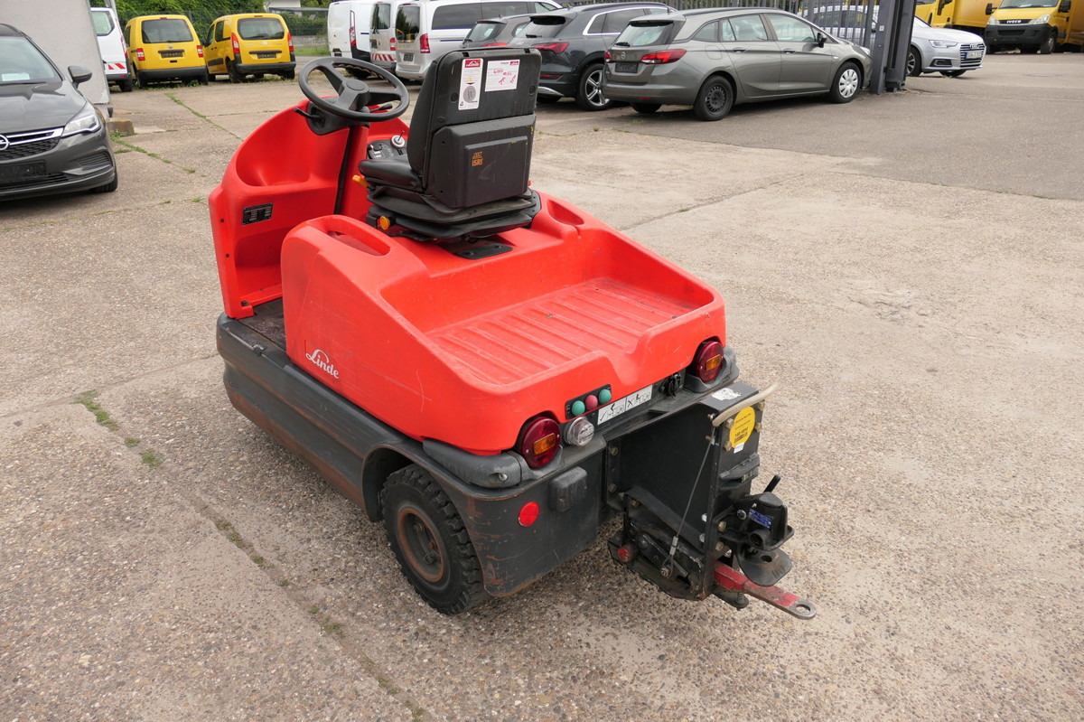 LINDE P 60 Z Schlepper - טרקטור גרירה: תמונה 3 LINDE P 60 Z Schlepper - טרקטור גרירה: תמונה 3