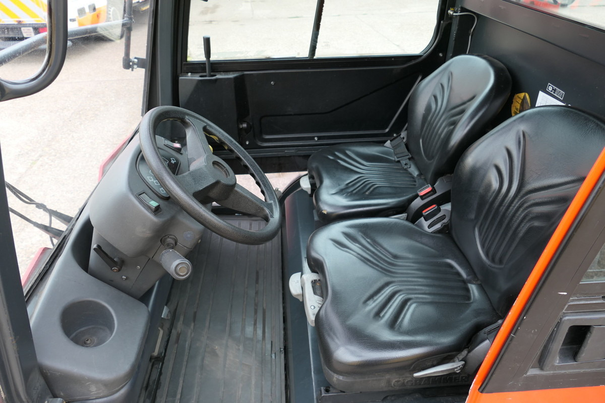 הַחכָּרָה LINDE P250 Schlepper AHK Batterie 10/2022 Schiebetüren LINDE P250 Schlepper AHK Batterie 10/2022 Schiebetüren: תמונה 8