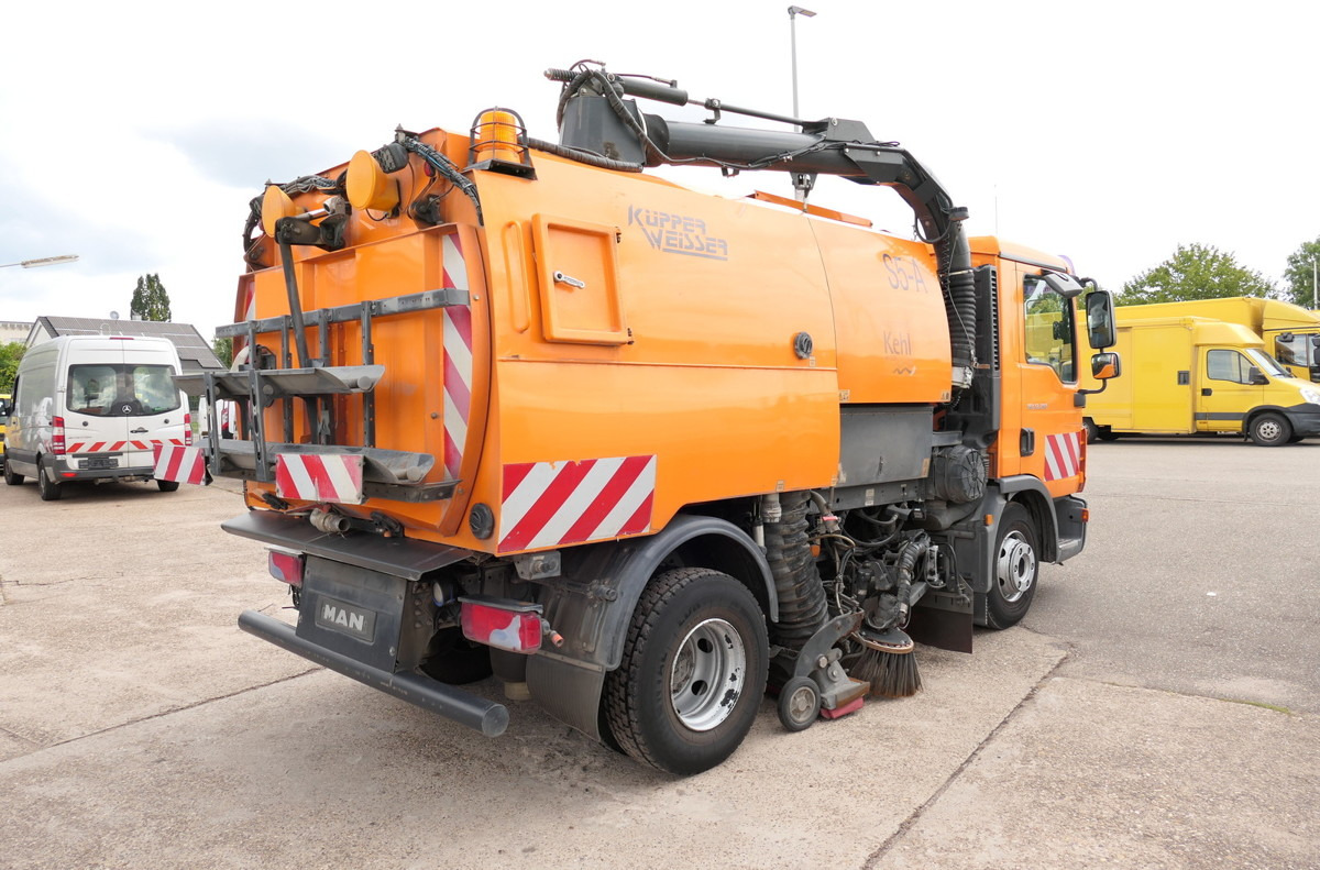 MAN TGL 12.250 4x2 BL Kehrmaschine - מטאטא כבישים: תמונה 5 MAN TGL 12.250 4x2 BL Kehrmaschine - מטאטא כבישים: תמונה 5