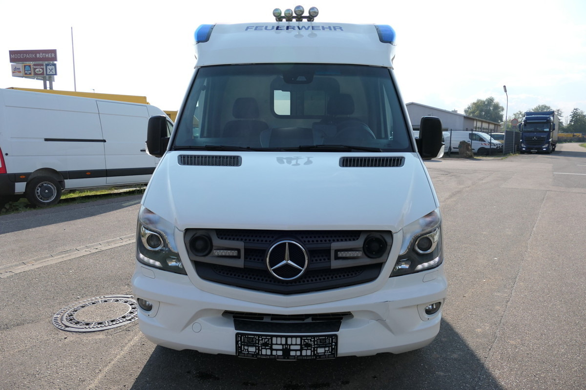 MERCEDES-BENZ 319 Sprinter 6-Zylinder Rettungswagen  Strobel - אמבולנס: תמונה 2 MERCEDES-BENZ 319 Sprinter 6-Zylinder Rettungswagen  Strobel - אמבולנס: תמונה 2