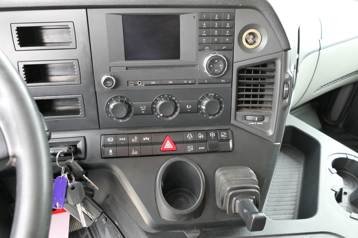 משאית צד נופל/ שטוחה, משאית מנוף MERCEDES-BENZ Antos 2540 L KLIMA Palfinger-Kran PK15001L Lenka: תמונה 11