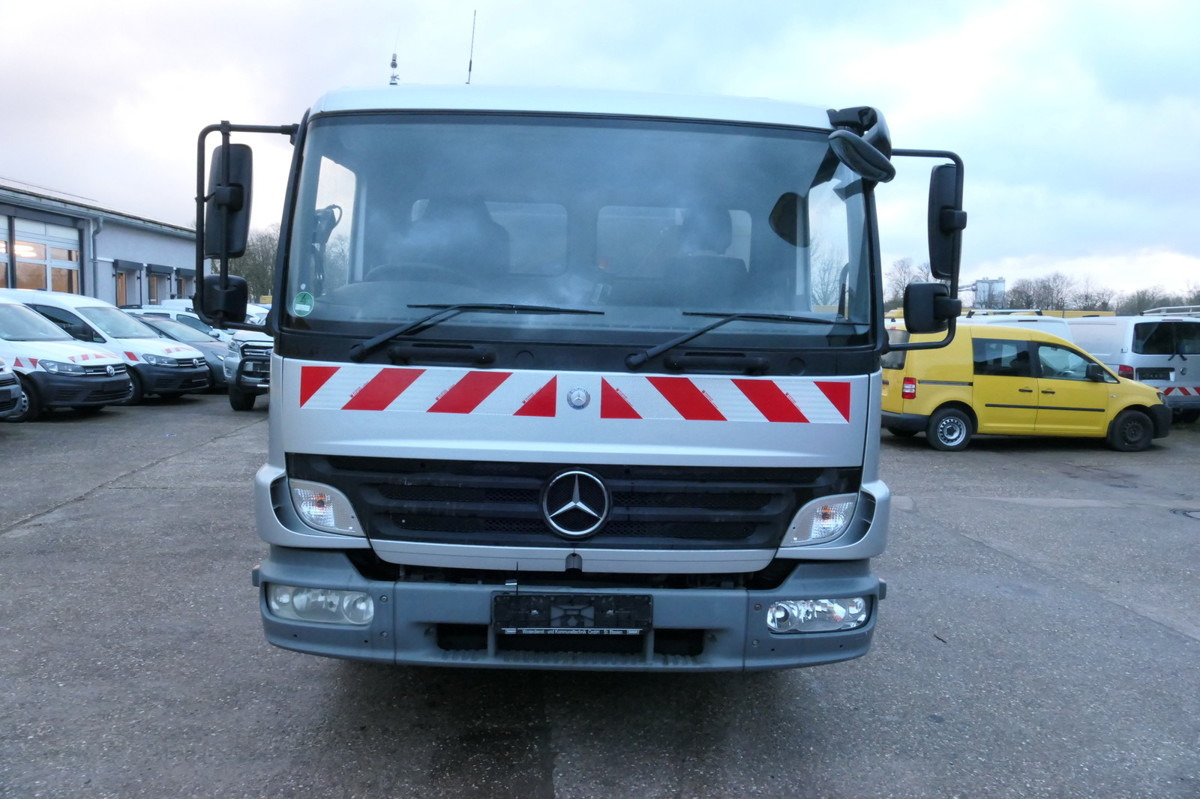 MERCEDES-BENZ Atego 1018 Rechtslenker Schmidt SK 500 R Rückfah - מטאטא כבישים: תמונה 2 MERCEDES-BENZ Atego 1018 Rechtslenker Schmidt SK 500 R Rückfah - מטאטא כבישים: תמונה 2