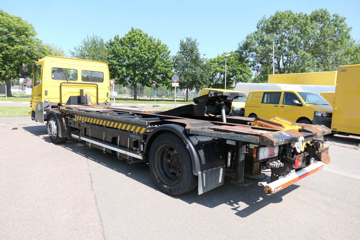 MERCEDES-BENZ KAMAG WBH 25 Wiesel Sattelkupplung Umsetzfahrz. - מוביל מכולות/ משאית החלפת גוף: תמונה 5 MERCEDES-BENZ KAMAG WBH 25 Wiesel Sattelkupplung Umsetzfahrz. - מוביל מכולות/ משאית החלפת גוף: תמונה 5