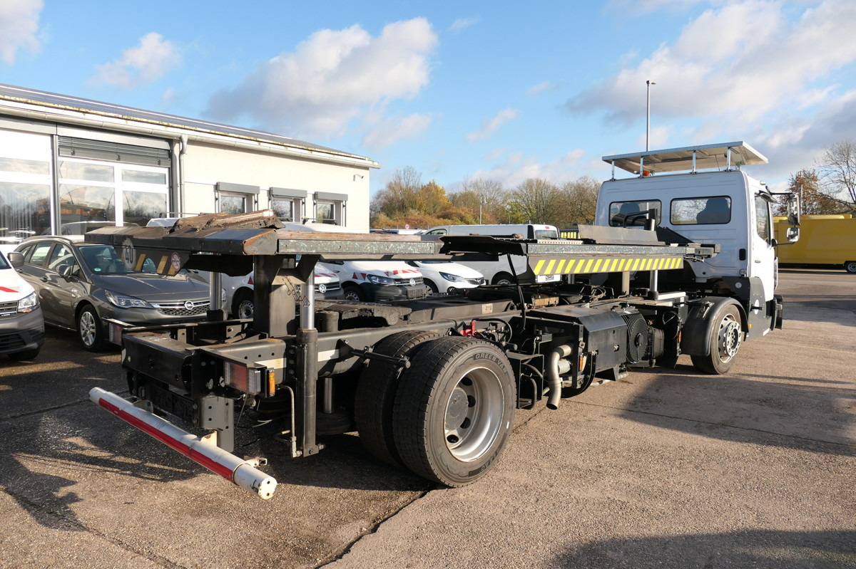 MERCEDES-BENZ Kamag Wiesel WBH 25 E4-D - מוביל מכולות/ משאית החלפת גוף: תמונה 2 MERCEDES-BENZ Kamag Wiesel WBH 25 E4-D - מוביל מכולות/ משאית החלפת גוף: תמונה 2