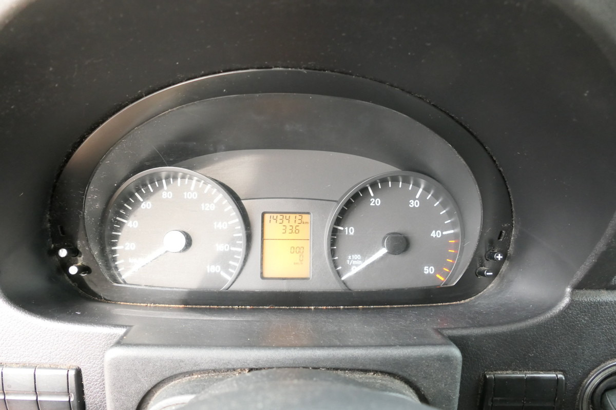 כלי רכב מסחרי עם תיבה MERCEDES-BENZ SPRINTER 310 CDI MAXI EURO-5 KOFFER REGALE KAMER: תמונה 11