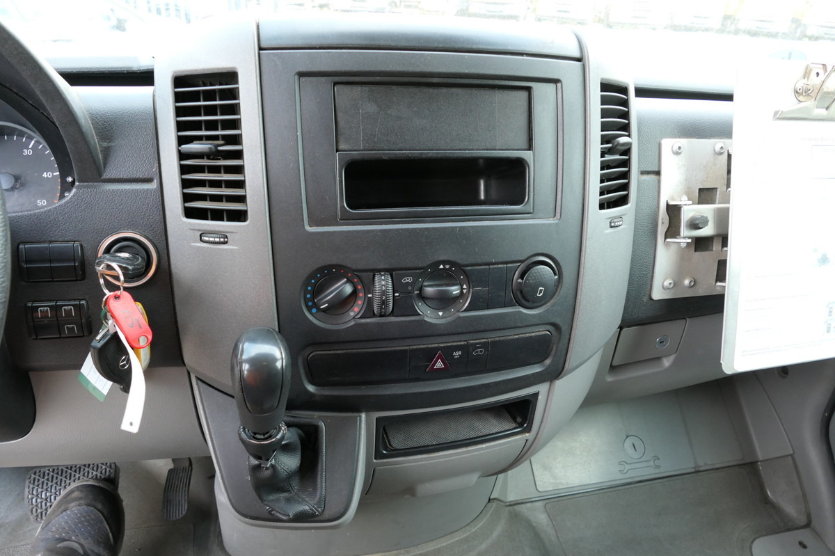 הַחכָּרָה MERCEDES-BENZ SPRINTER 310 CDI MAXI EURO-5 KOFFER REGALE KAMER MERCEDES-BENZ SPRINTER 310 CDI MAXI EURO-5 KOFFER REGALE KAMER: תמונה 11