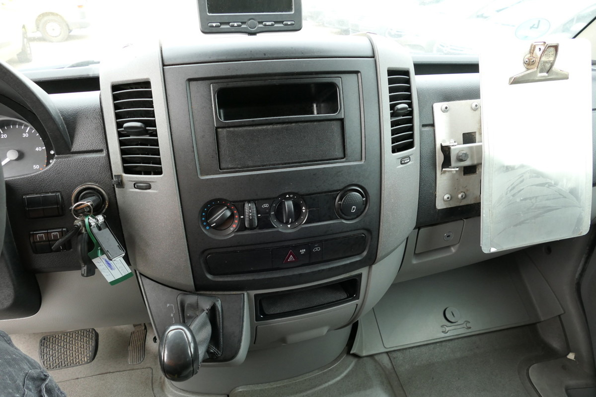 כלי רכב מסחרי עם תיבה MERCEDES-BENZ SPRINTER 310 CDI MAXI EURO-5 KOFFER REGALE KAMER: תמונה 8