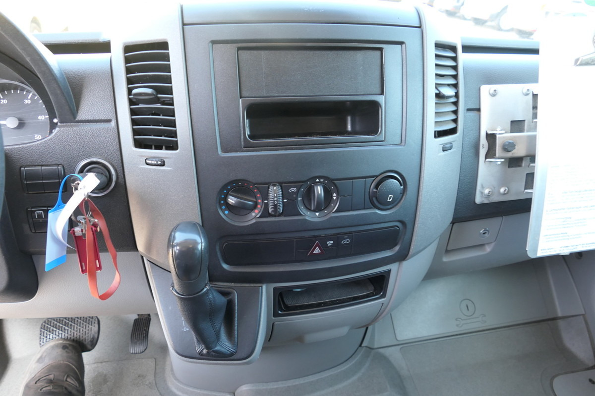 כלי רכב מסחרי עם תיבה MERCEDES-BENZ SPRINTER 310 CDI MAXI EURO-5 KOFFER REGALE KAMER: תמונה 11