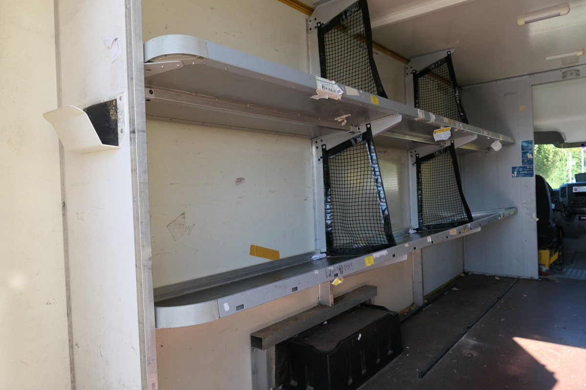 MERCEDES-BENZ SPRINTER 310 CDI MAXI EURO-5 KOFFER REGALE KAMER - כלי רכב מסחרי עם תיבה: תמונה 5 MERCEDES-BENZ SPRINTER 310 CDI MAXI EURO-5 KOFFER REGALE KAMER - כלי רכב מסחרי עם תיבה: תמונה 5