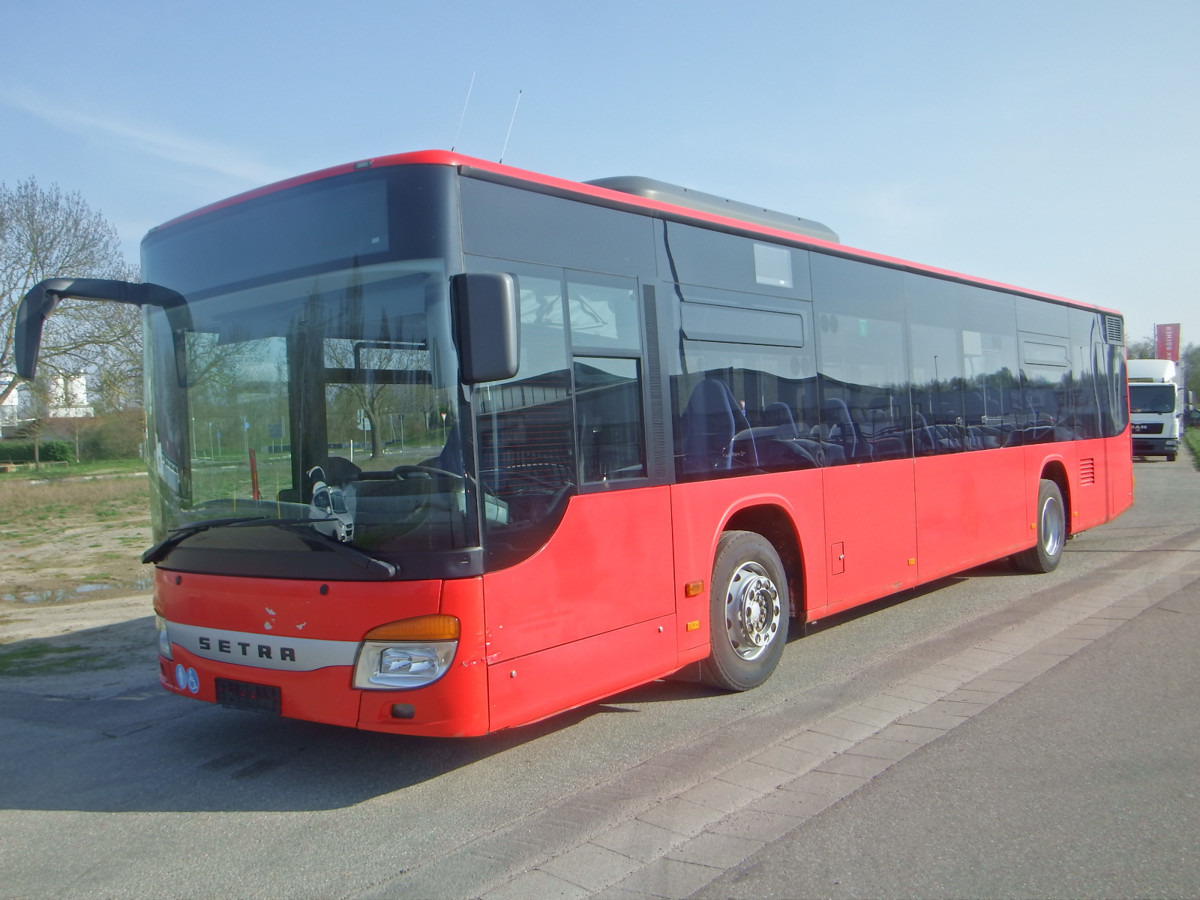 SETRA S415 NF - EEV1 EURO 5 STANDHEIZUNG - אוטובוס עירוני: תמונה 2 SETRA S415 NF - EEV1 EURO 5 STANDHEIZUNG - אוטובוס עירוני: תמונה 2
