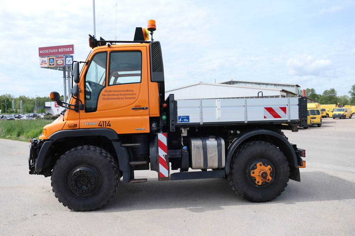 משאית צד נופל/ שטוחה, כלי רכב עירוני/ מיוחד UNIMOG U400  405/12 AHK KLIMA ZAPFWELLE vorn SFZ KOMMUN: תמונה 8
