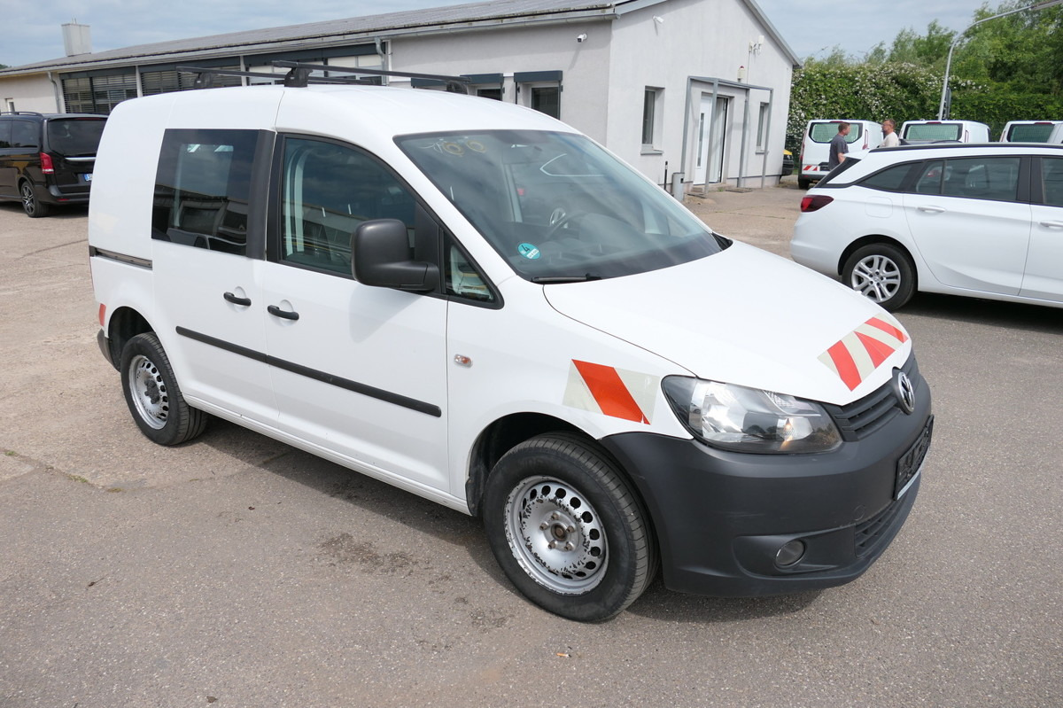 VW Caddy 2.0 TDI 4Motion Klima Werkstatteinbauten - כלי רכב מסחרי קטן: תמונה 3 VW Caddy 2.0 TDI 4Motion Klima Werkstatteinbauten - כלי רכב מסחרי קטן: תמונה 3