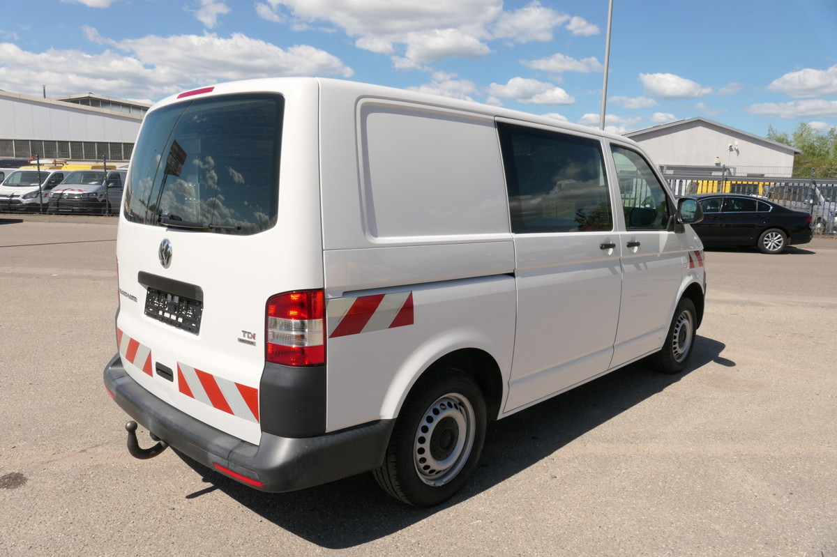 VW T5 2.0 TDI 4Motion 3-Sitzer KLIMA AHK Werkstatte - כלי רכב מסחרי עם לוח: תמונה 4 VW T5 2.0 TDI 4Motion 3-Sitzer KLIMA AHK Werkstatte - כלי רכב מסחרי עם לוח: תמונה 4