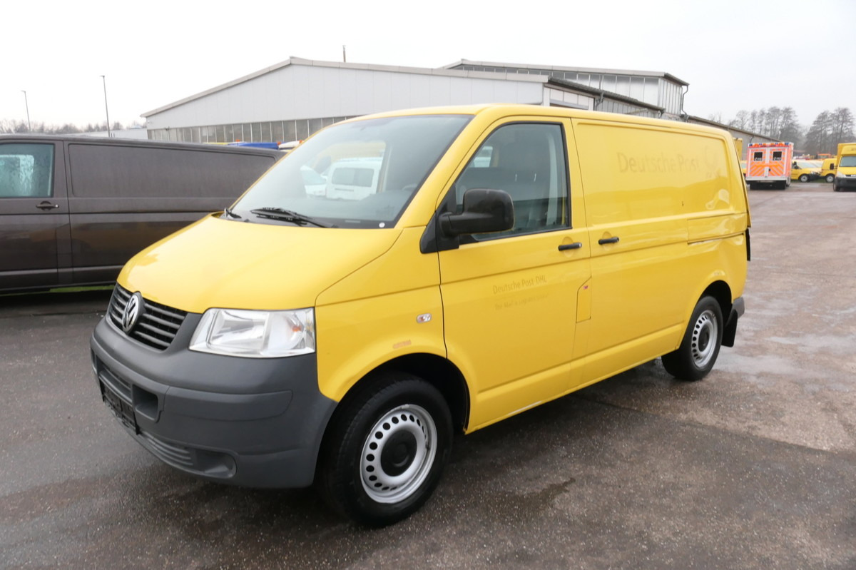 VW T5 Transporter 1.9 TDI PARKTRONIK 2xSCHIEBETÜR S - כלי רכב מסחרי קטן: תמונה 2 VW T5 Transporter 1.9 TDI PARKTRONIK 2xSCHIEBETÜR S - כלי רכב מסחרי קטן: תמונה 2