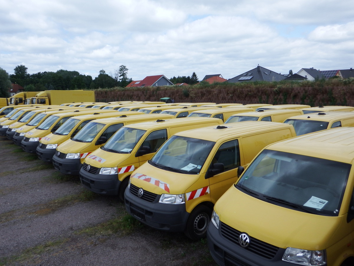 VW T5 Transporter 1.9 TDI PARKTRONIK 2xSCHIEBETÜR - כלי רכב מסחרי קטן: תמונה 1 VW T5 Transporter 1.9 TDI PARKTRONIK 2xSCHIEBETÜR - כלי רכב מסחרי קטן: תמונה 1